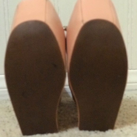 Sold - Picture 3 of 6